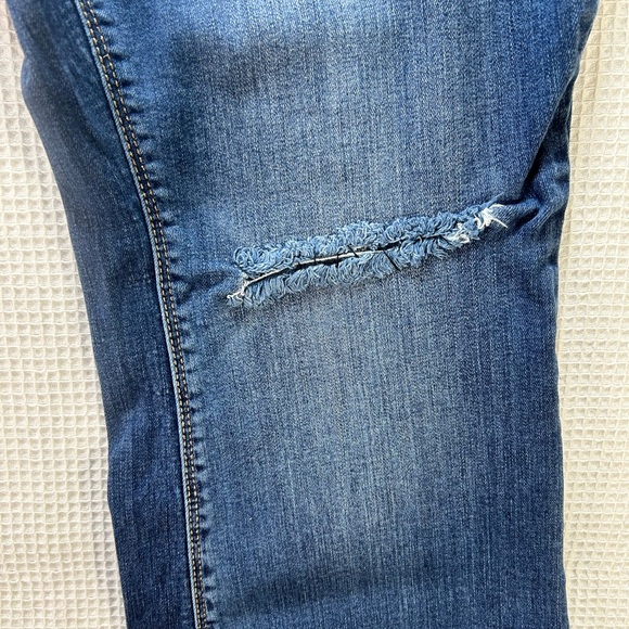 Women’s EST. 1946 Denim Classic Jeans Cut/Stitched Knees Size 20W - Picture 5 of 10